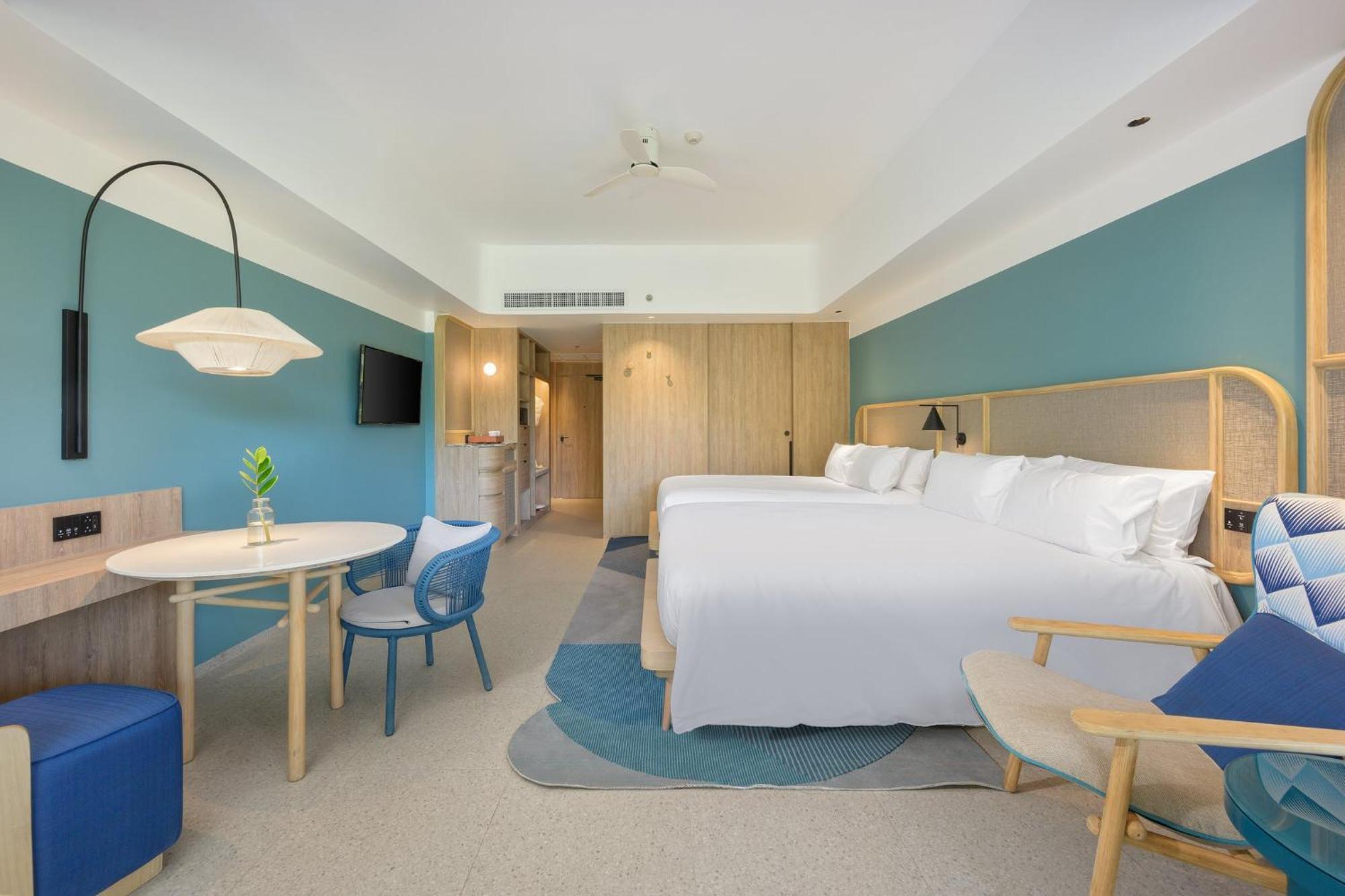 Отель Centara Phuket - Sha Extra Plus Карон