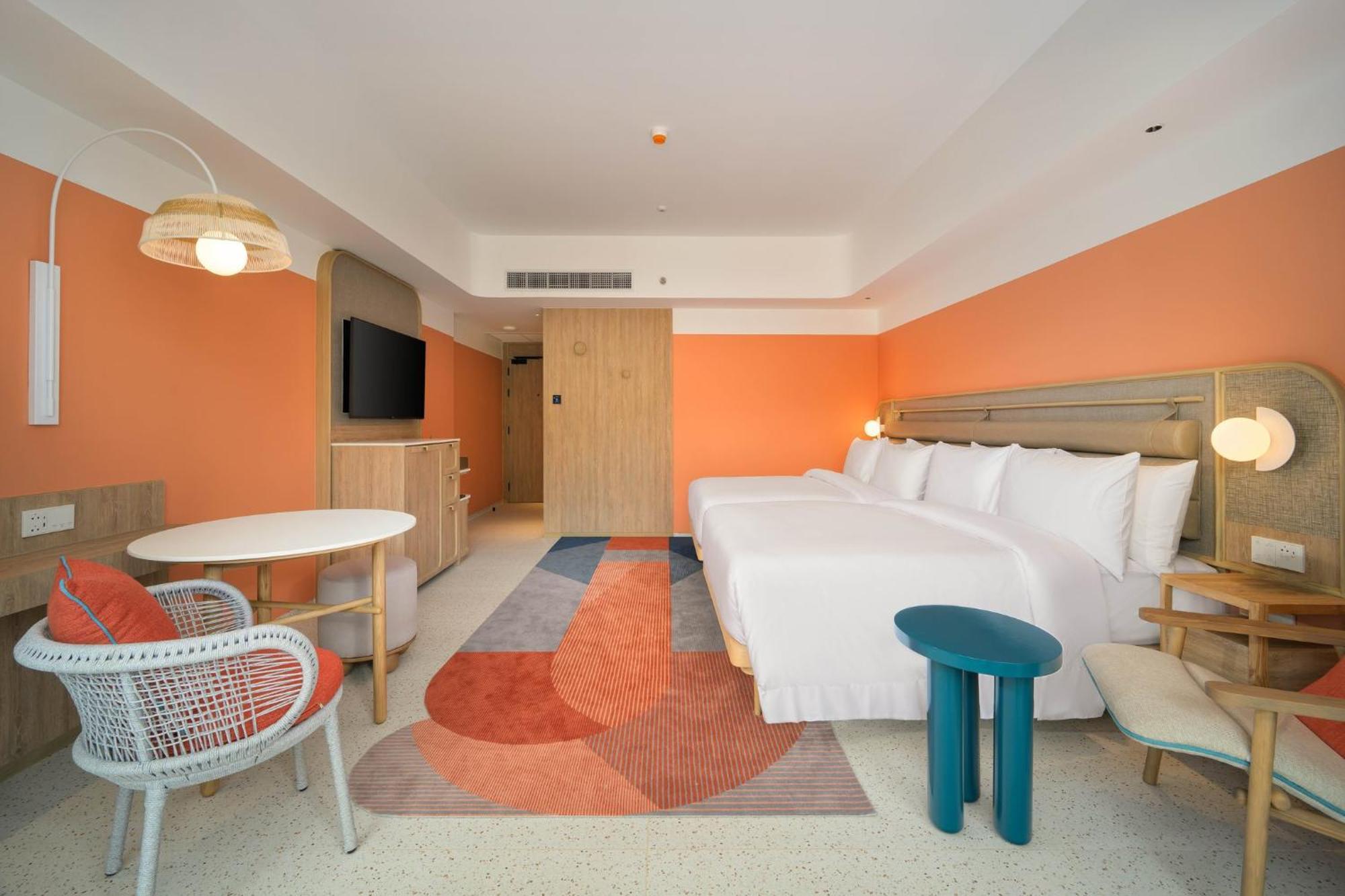 Отель Centara Phuket - Sha Extra